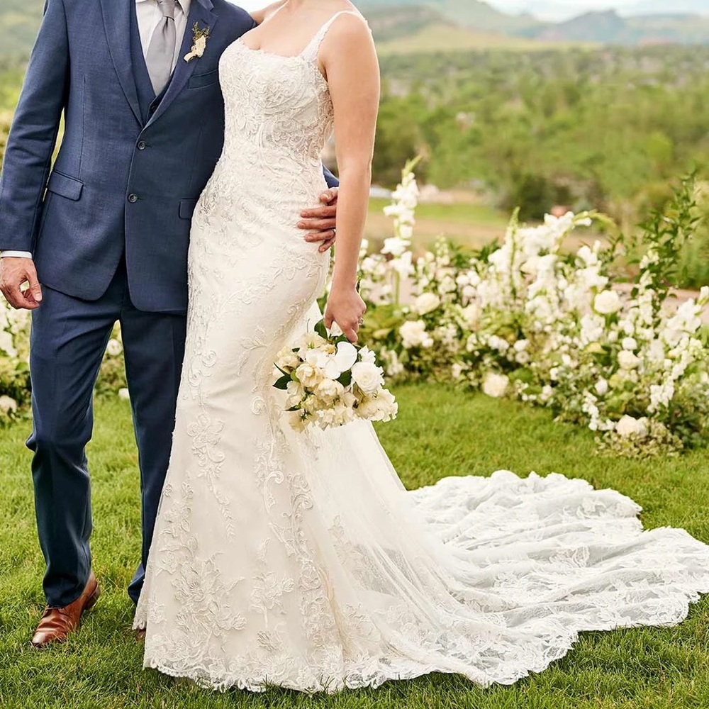 Martina Liana 1234 Wedding Dress